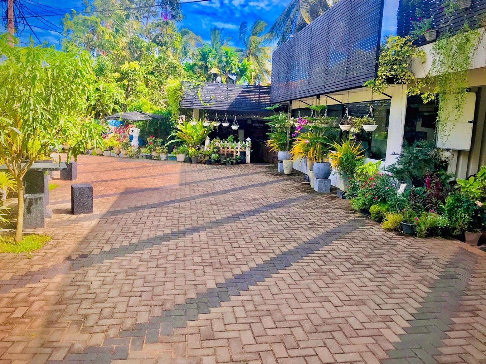 Pinidiya Resort Anuradhapura Bagian luar foto
